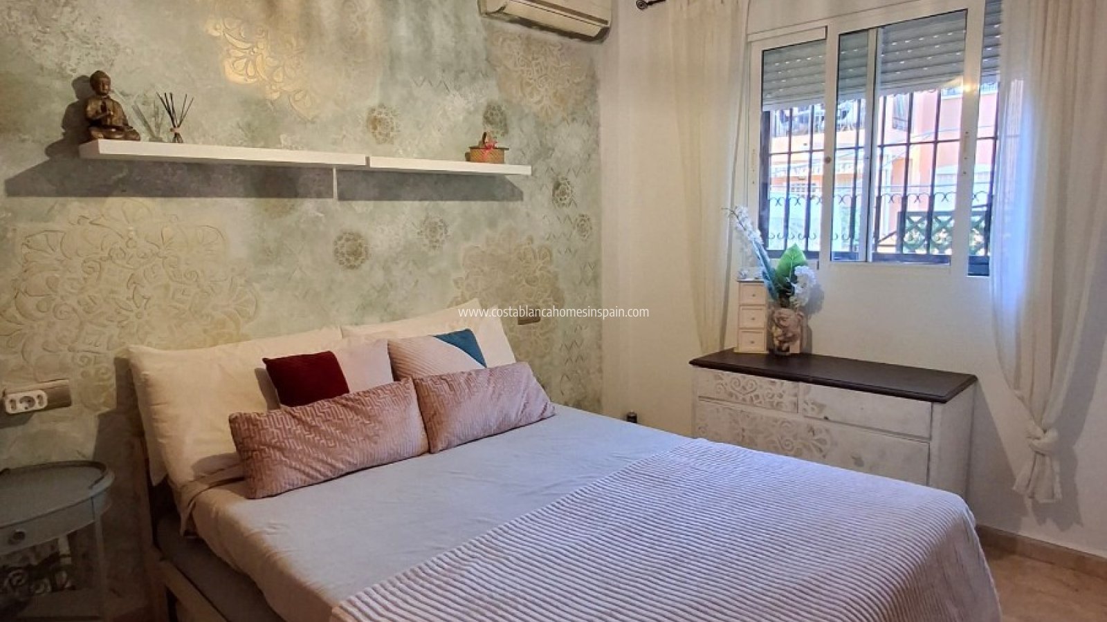 Resale - Apartment - Playa Flamenca - Costa Blanca