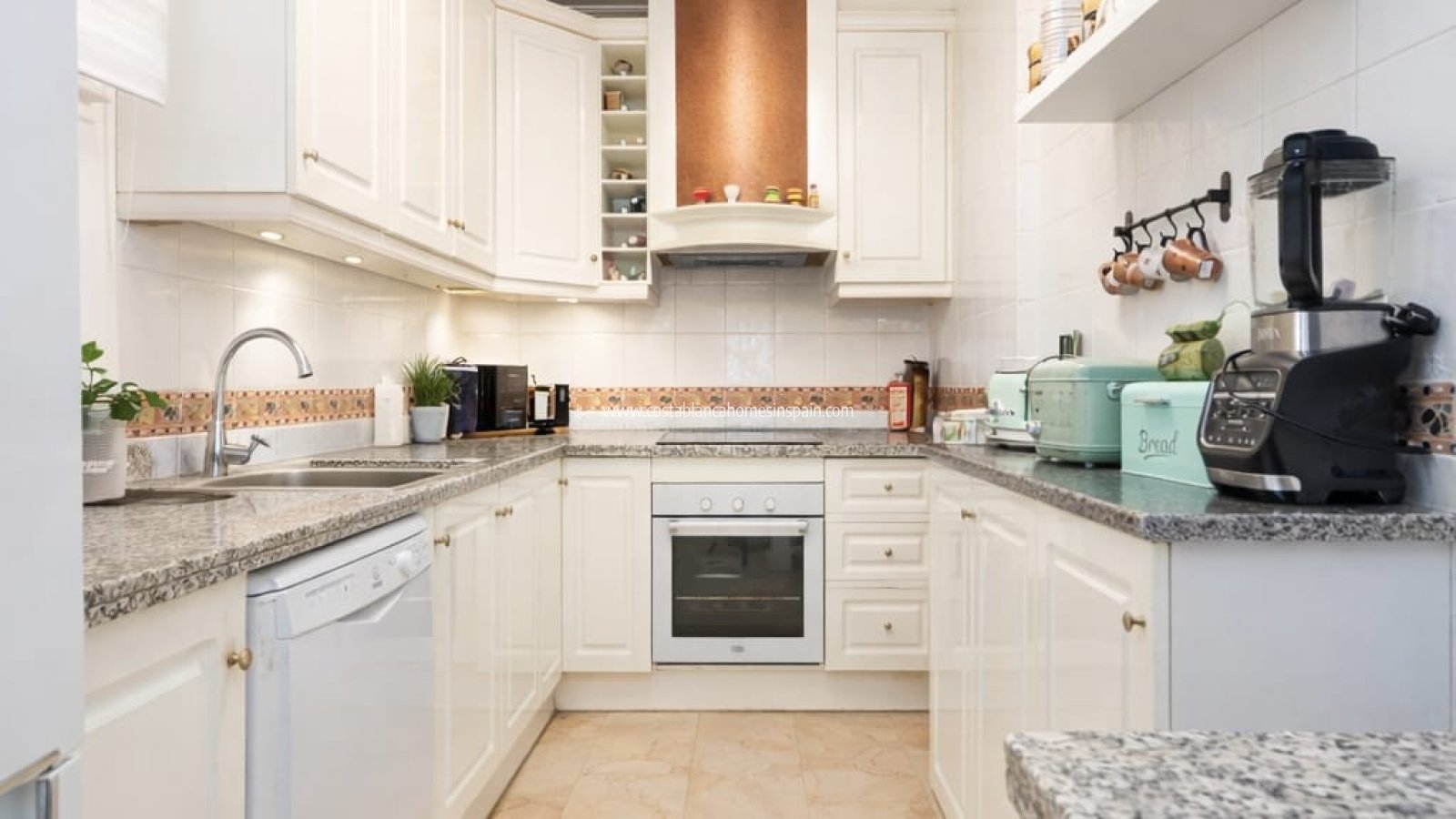 Resale - Apartment - Playa Flamenca - Orihuela Costa