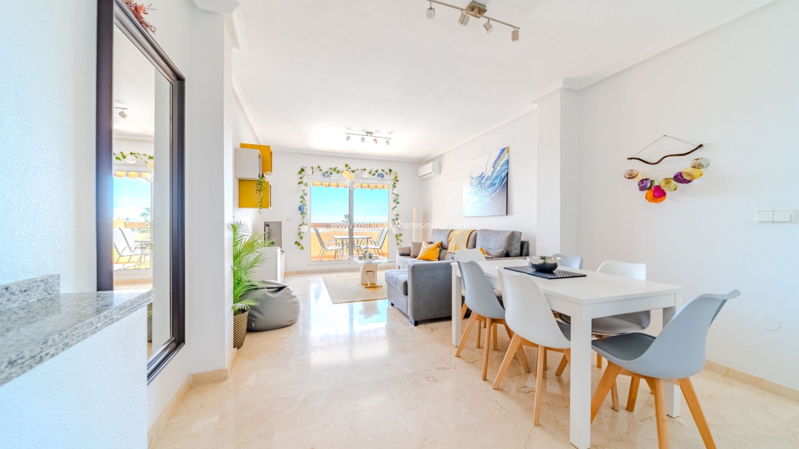 Resale - Apartment - Playa Flamenca - Orihuela Costa