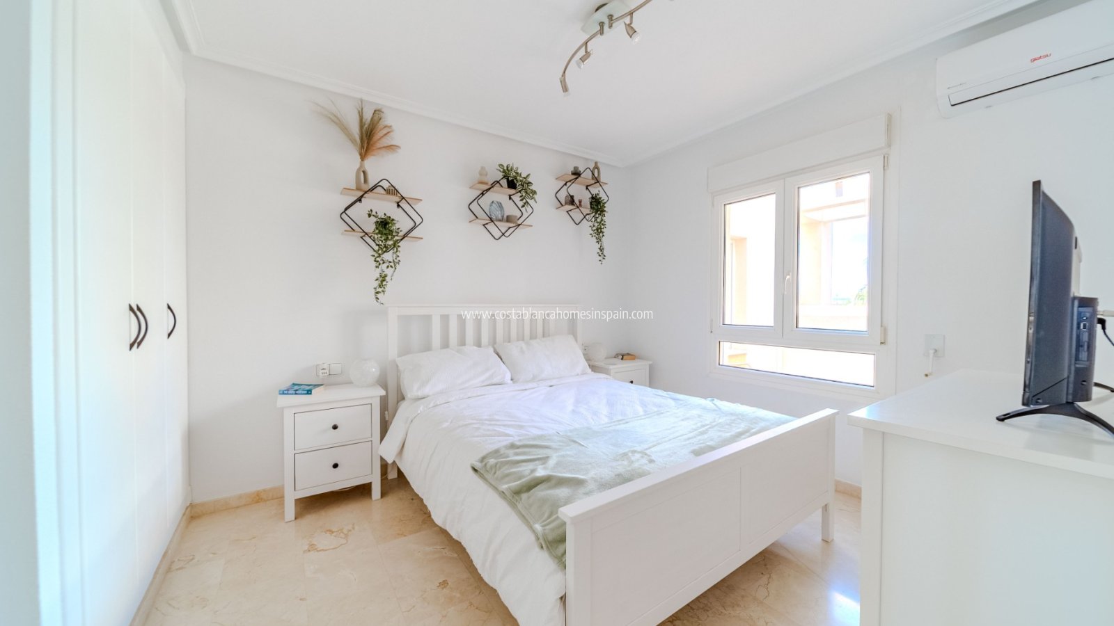 Resale - Apartment - Playa Flamenca - Orihuela Costa