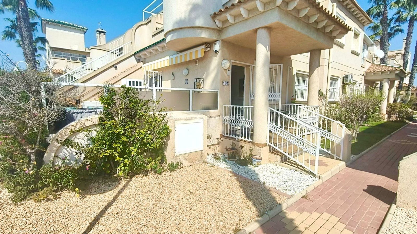 Resale - Apartment - Playa Flamenca - Orihuela Costa