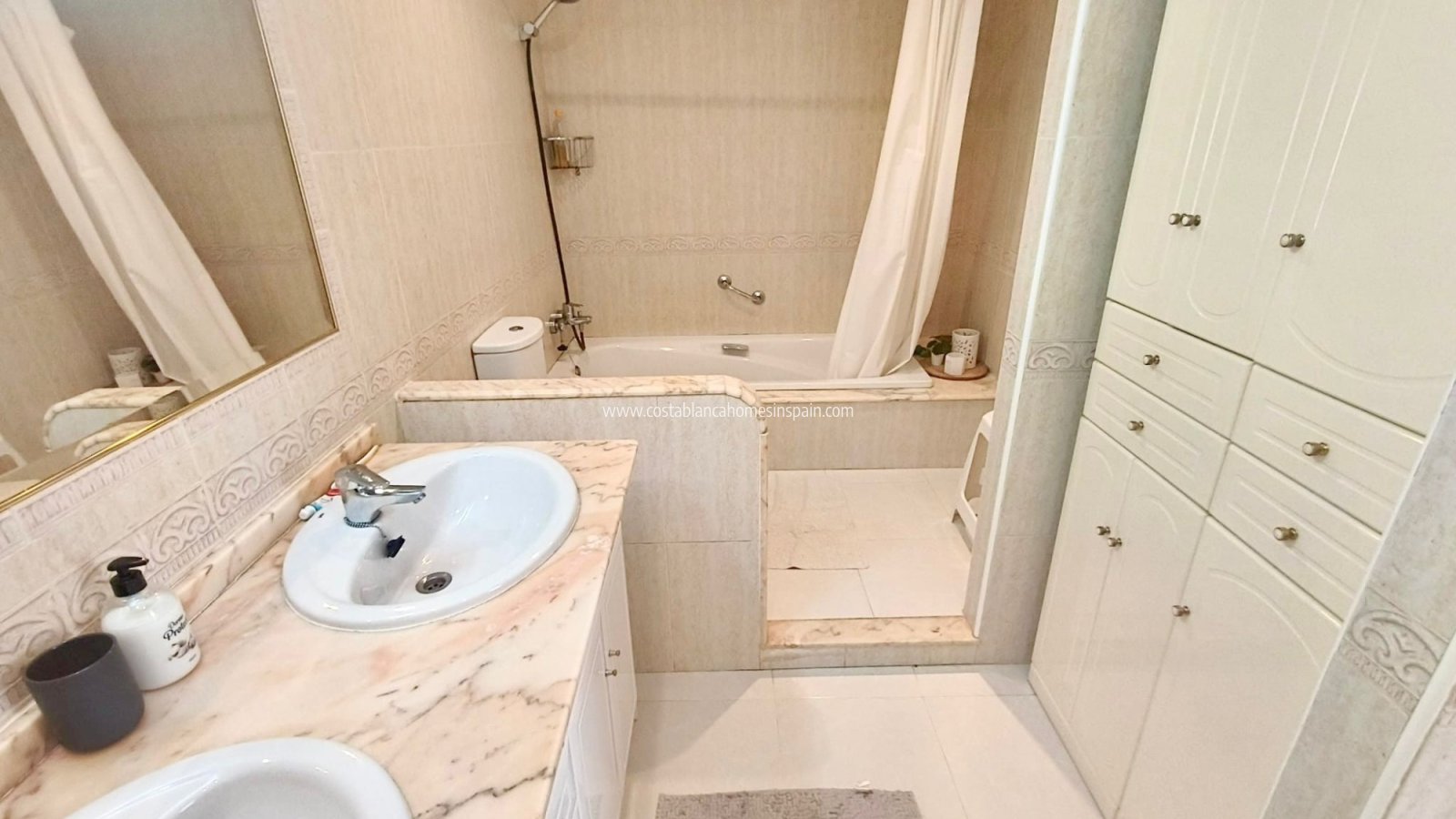 Resale - Apartment - Playa Flamenca - Orihuela Costa