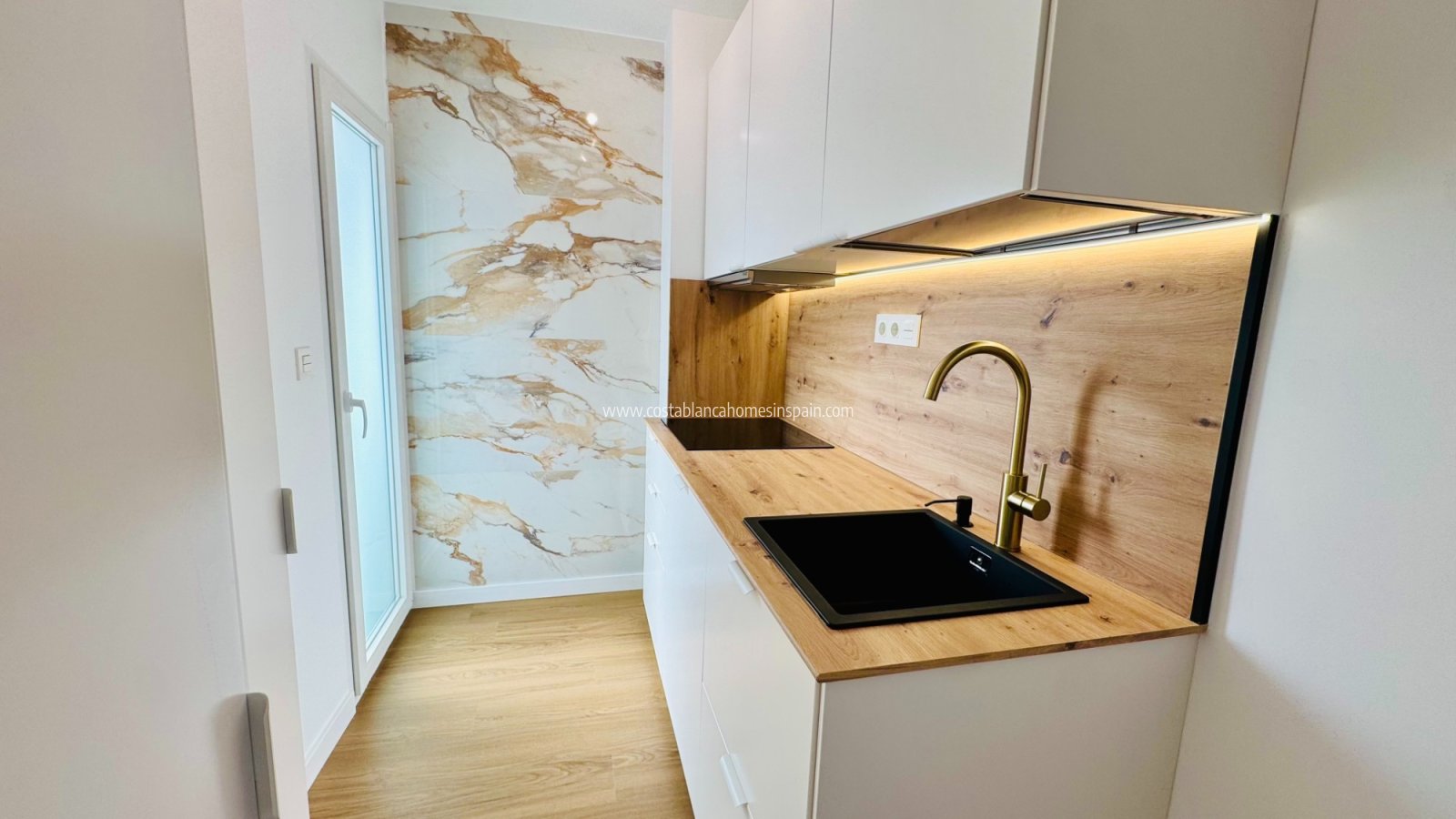 Resale - Apartment - Punta Prima - Punta prima , Orihuela Costa