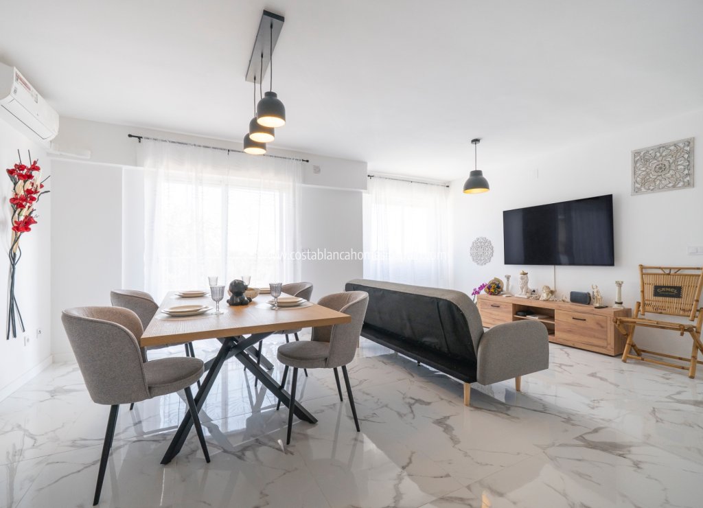 Resale - Apartment - Punta Prima - Punta prima , Orihuela Costa