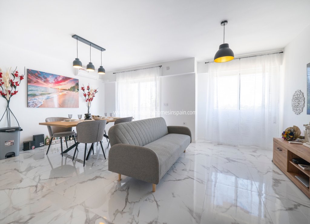 Resale - Apartment - Punta Prima - Punta prima , Orihuela Costa
