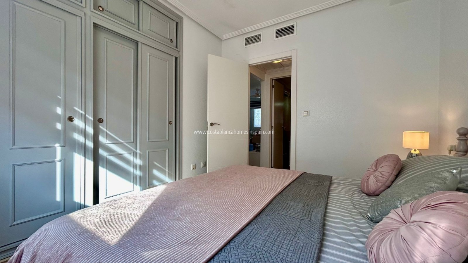 Resale - Apartment - PUNTA PRIMA - Punta prima , Orihuela Costa