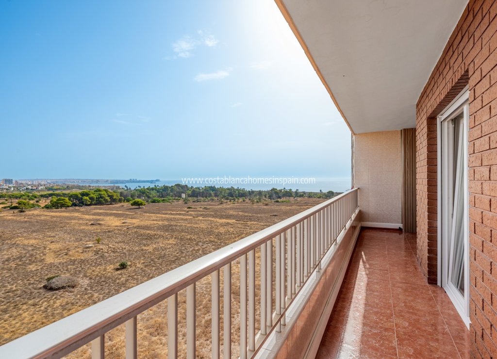 Resale - Apartment - Punta Prima