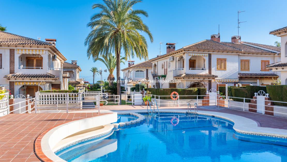 Resale - Apartment - Punta Prima