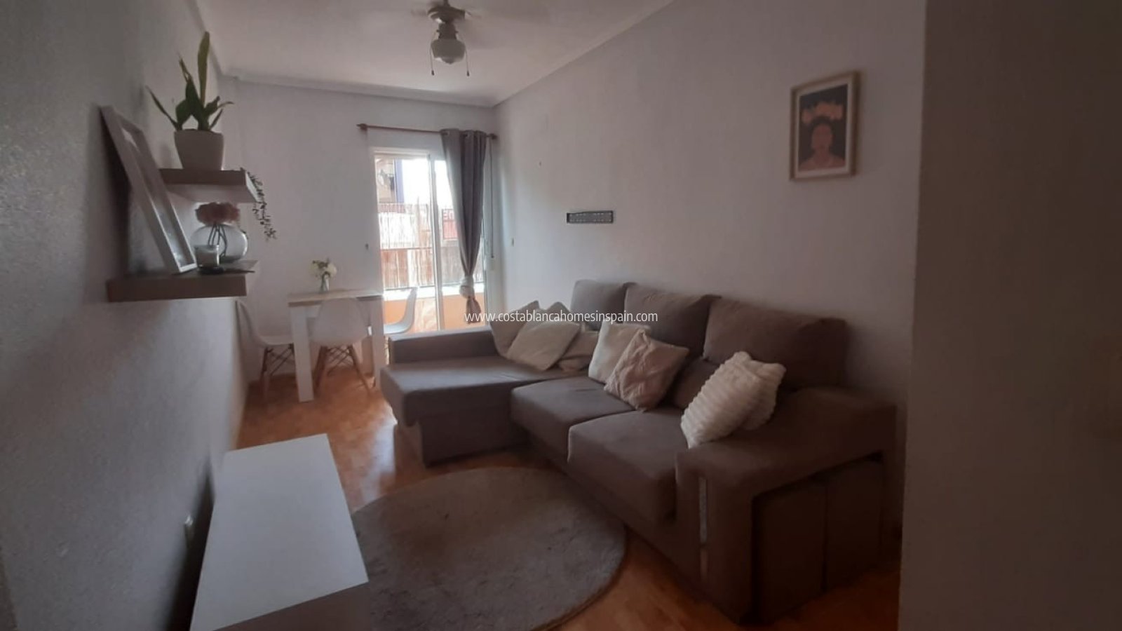 Resale - Apartment - San Miguel de Salinas - CENTRO URBANO