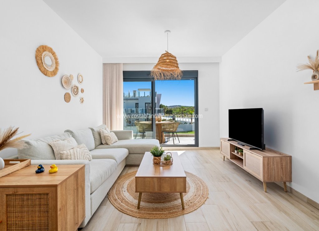 Resale - Apartment - San Miguel de Salinas - San Miguel