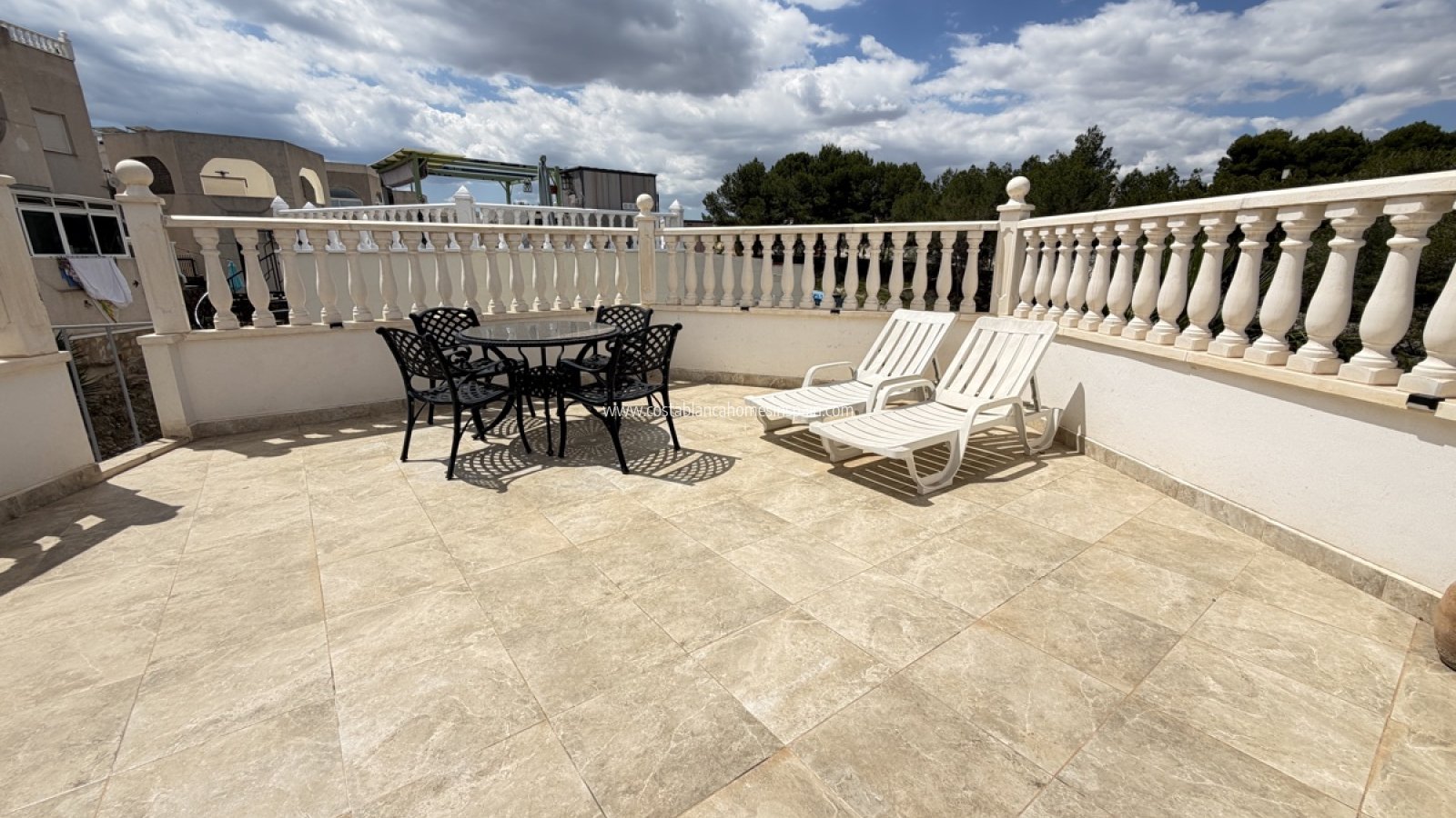 Resale - Apartment - San Miguel de Salinas
