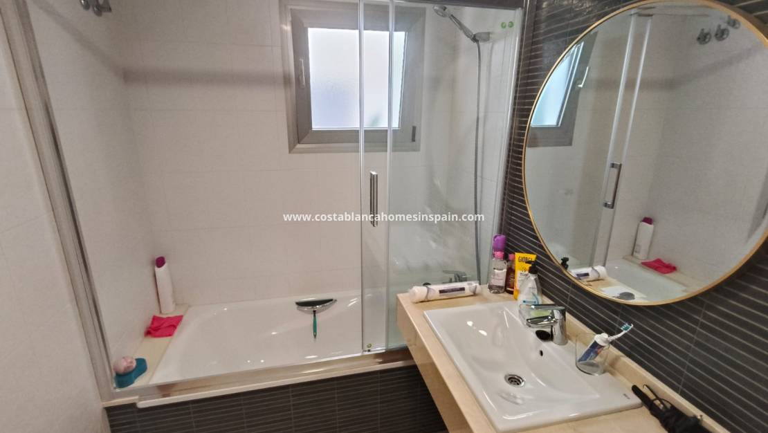 Resale - Apartment - San Miguel de Salinas