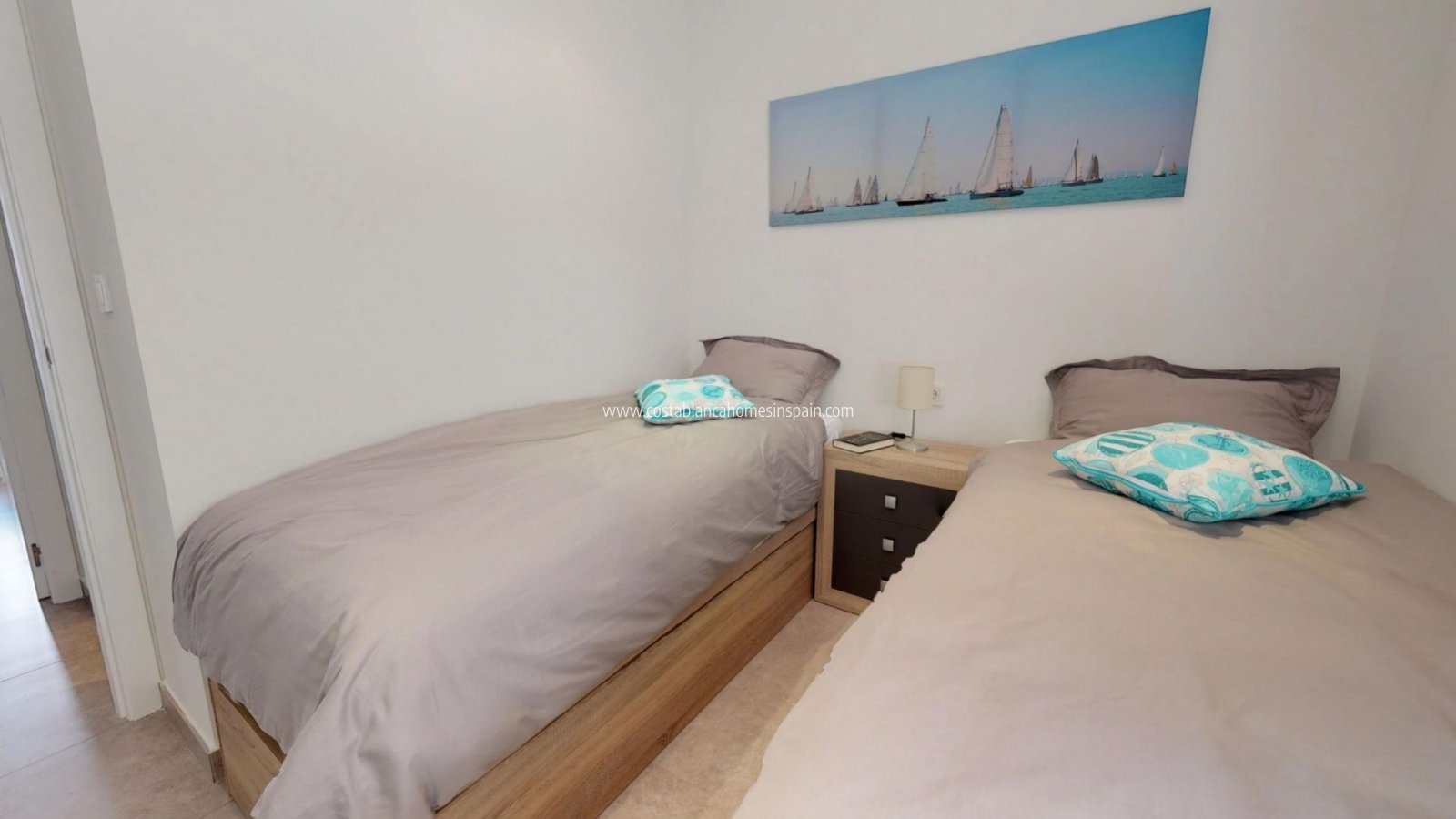 Resale - Apartment - Torrevieja - Aguas Nuevas