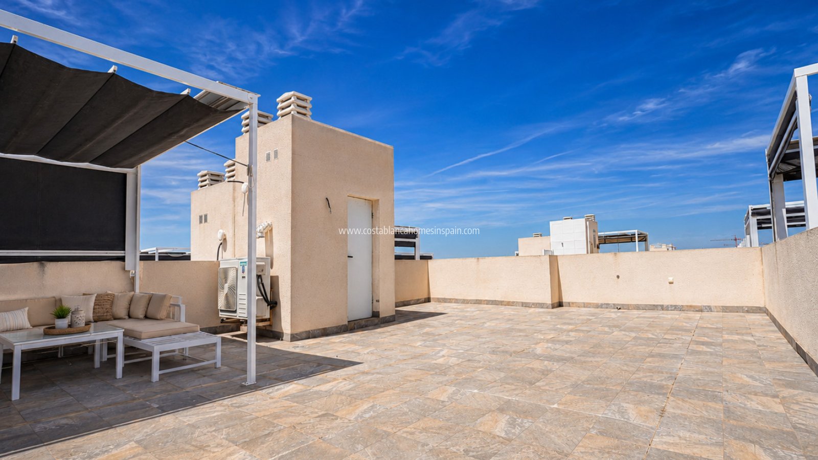 Resale - Apartment - Torrevieja - Aguas Nuevas