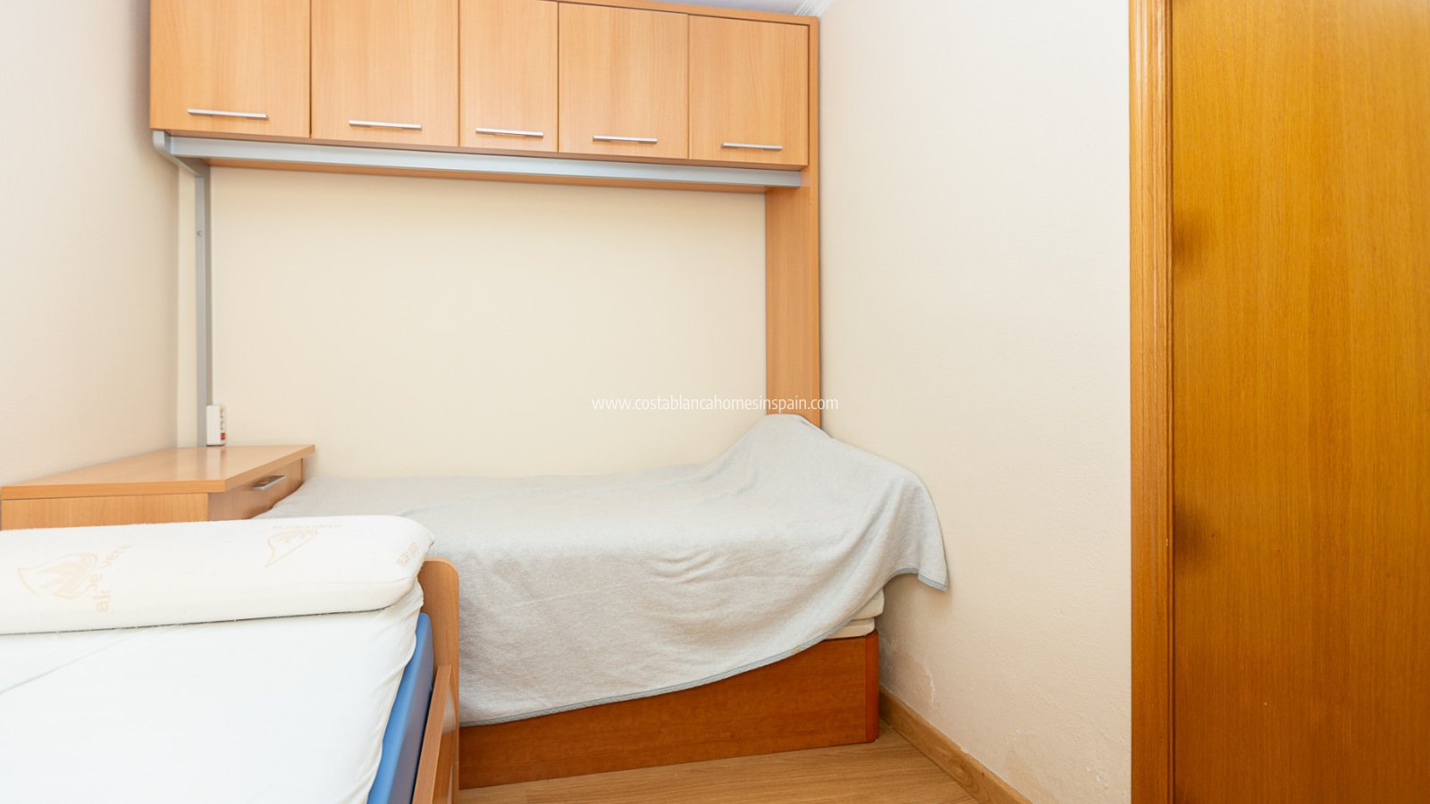 Resale - Apartment - Torrevieja - Beach