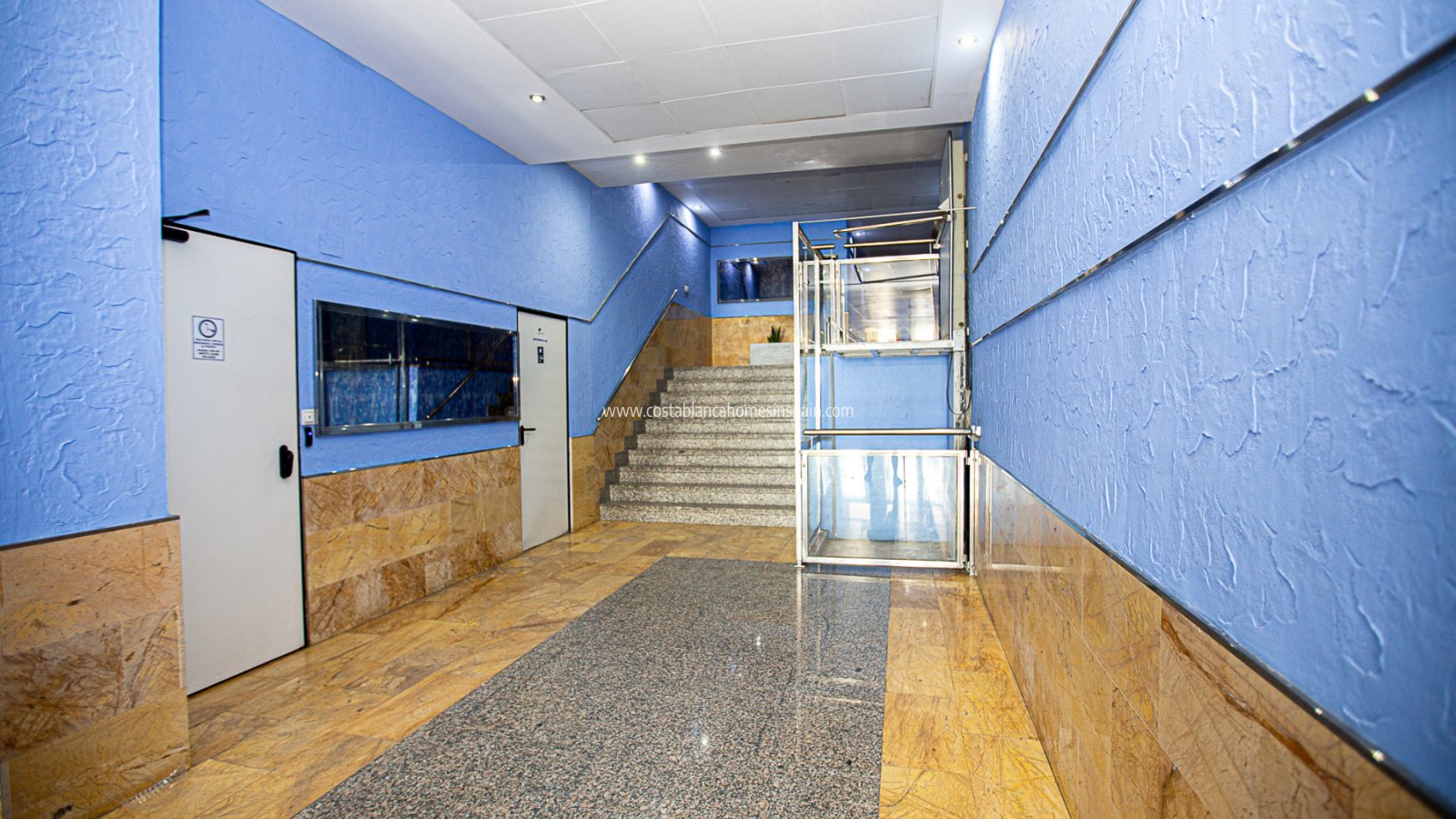 Resale - Apartment - Torrevieja - Beach