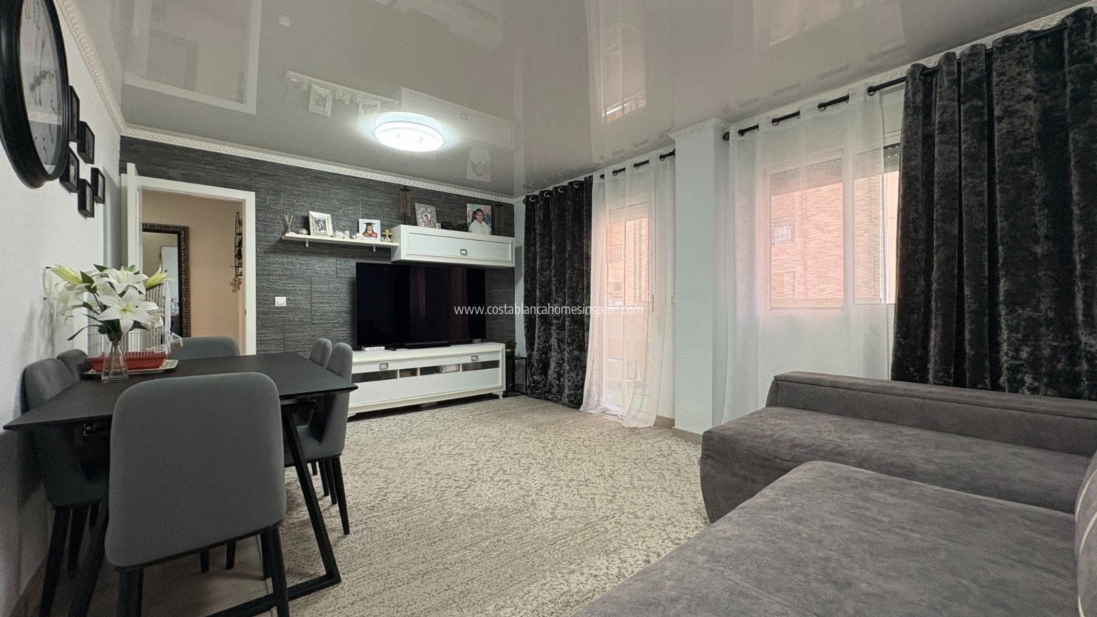 Resale - Apartment - Torrevieja - Centro