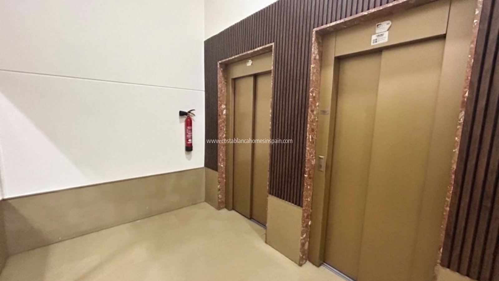 Resale - Apartment - Torrevieja - Centro