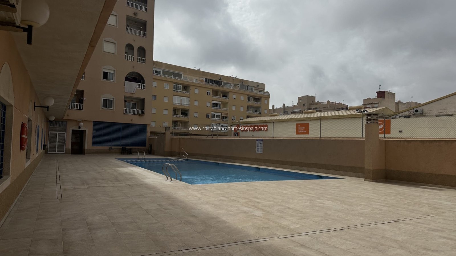 Resale - Apartment - Torrevieja - Centro