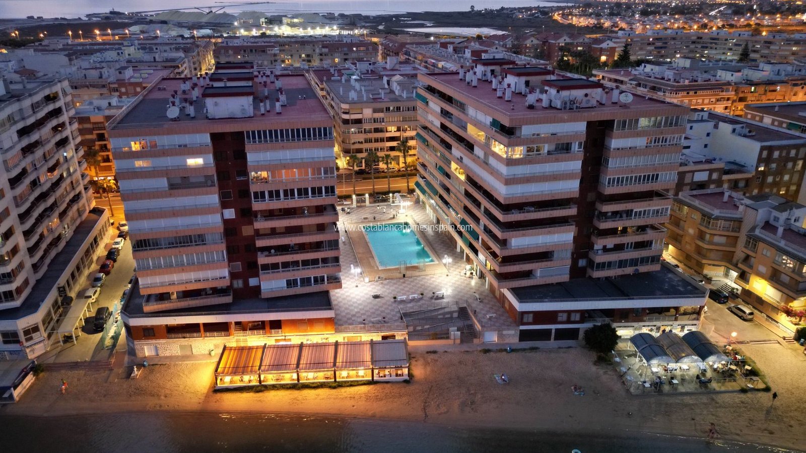Resale - Apartment - Torrevieja - Centro
