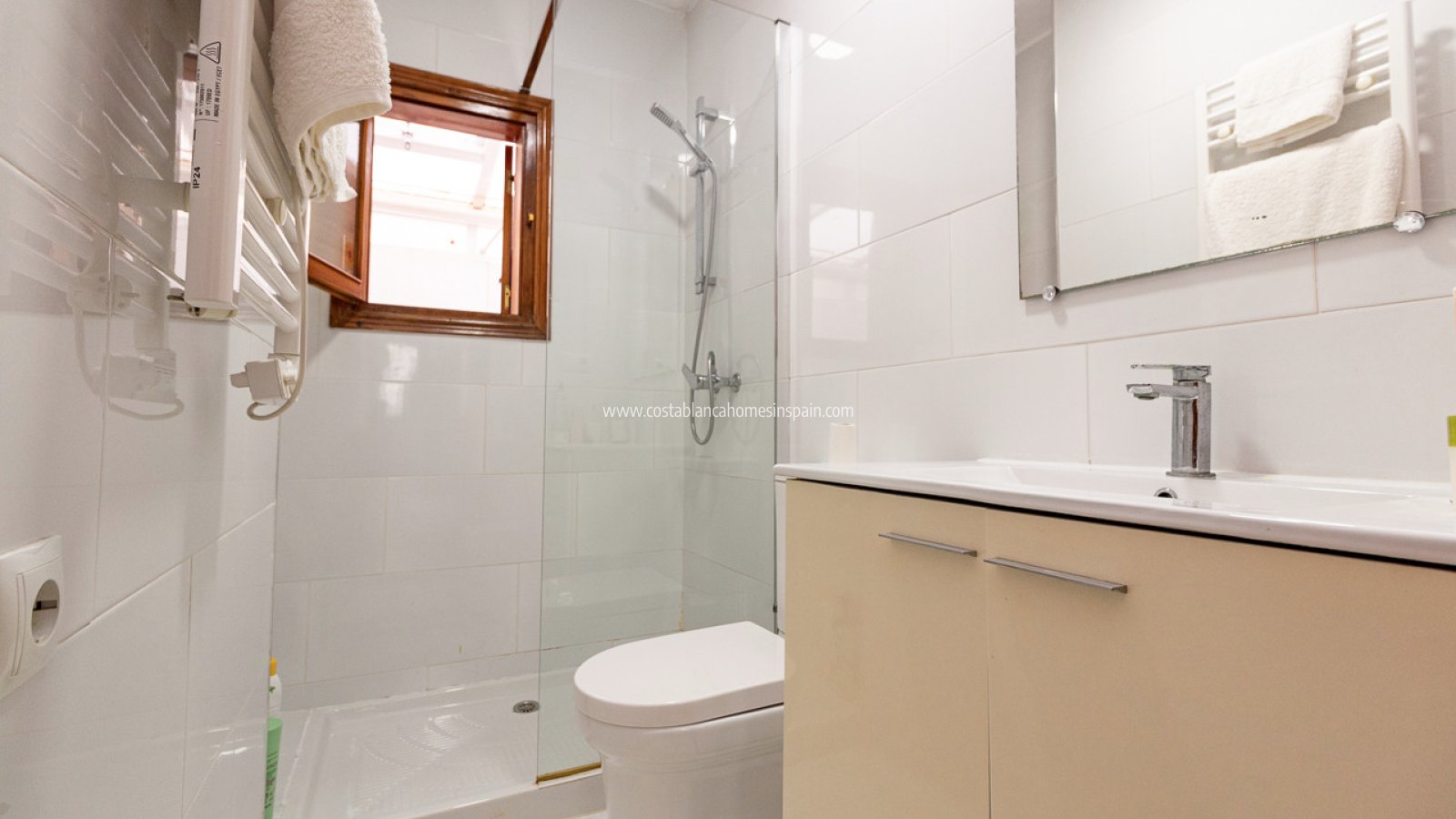 Resale - Apartment - Torrevieja - El Chaparral