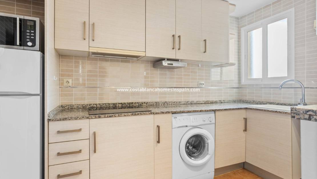 Resale - Apartment - Torrevieja - El molino