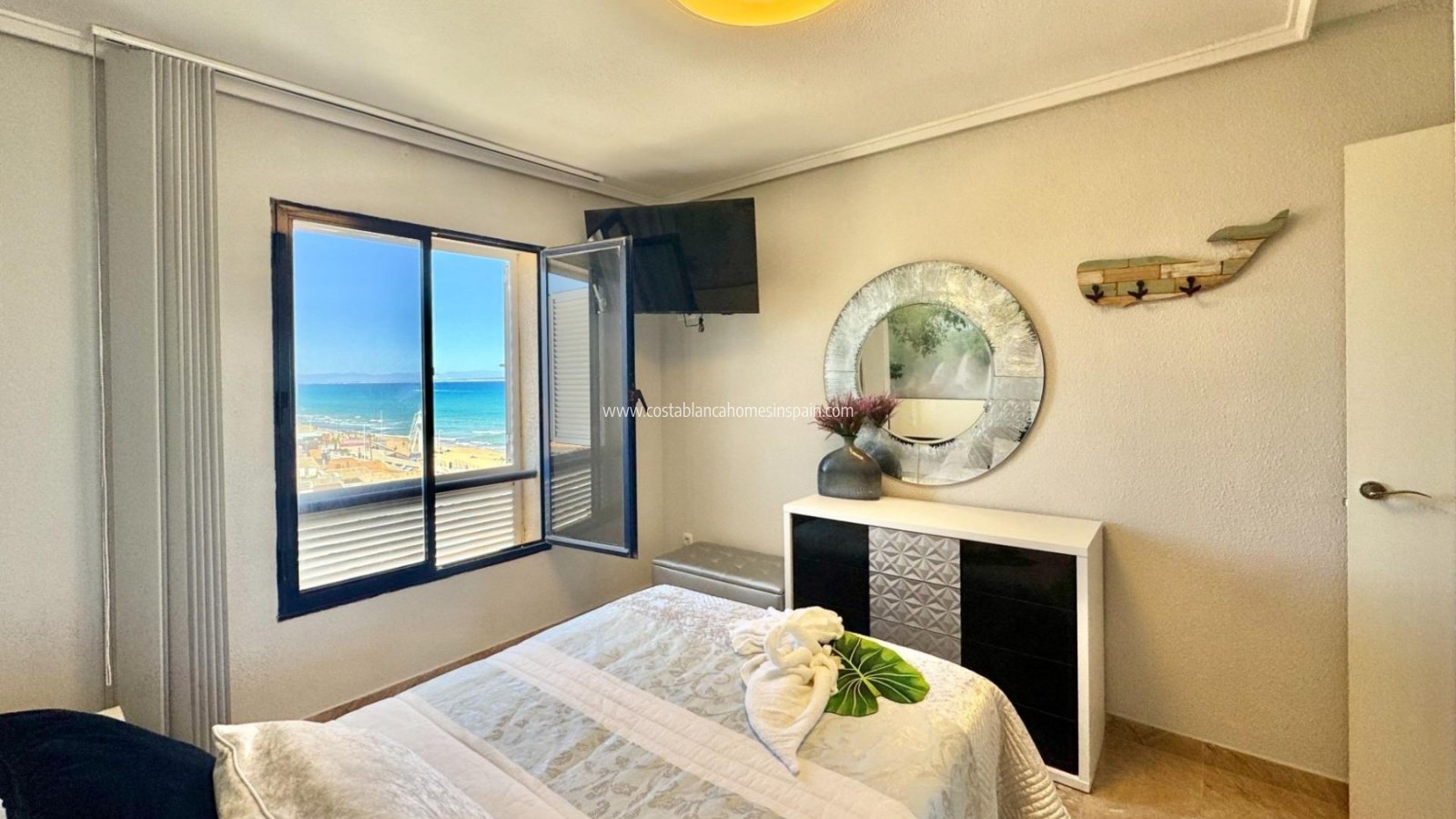 Resale - Apartment - Torrevieja - La Mata