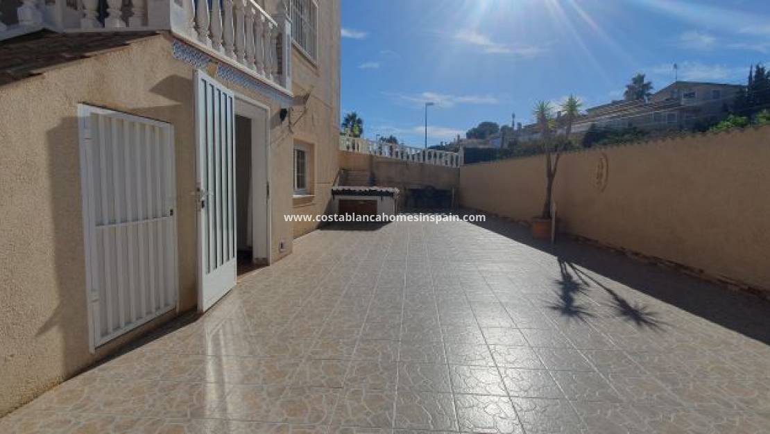 Resale - Apartment - Torrevieja - Los Balcones