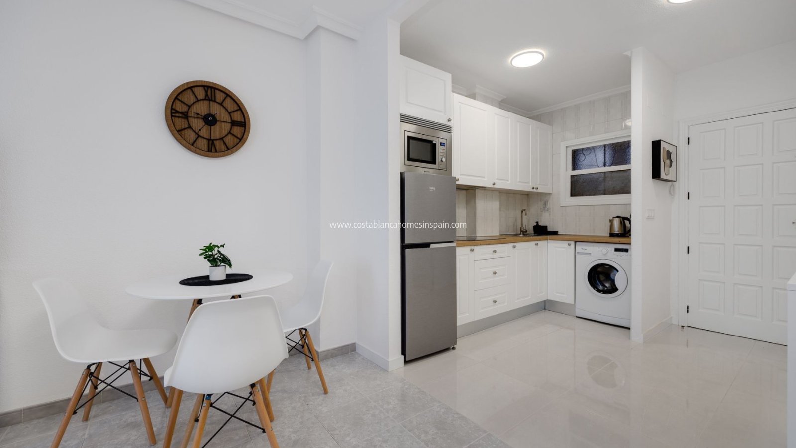 Resale - Apartment - Torrevieja - Playa del Cura