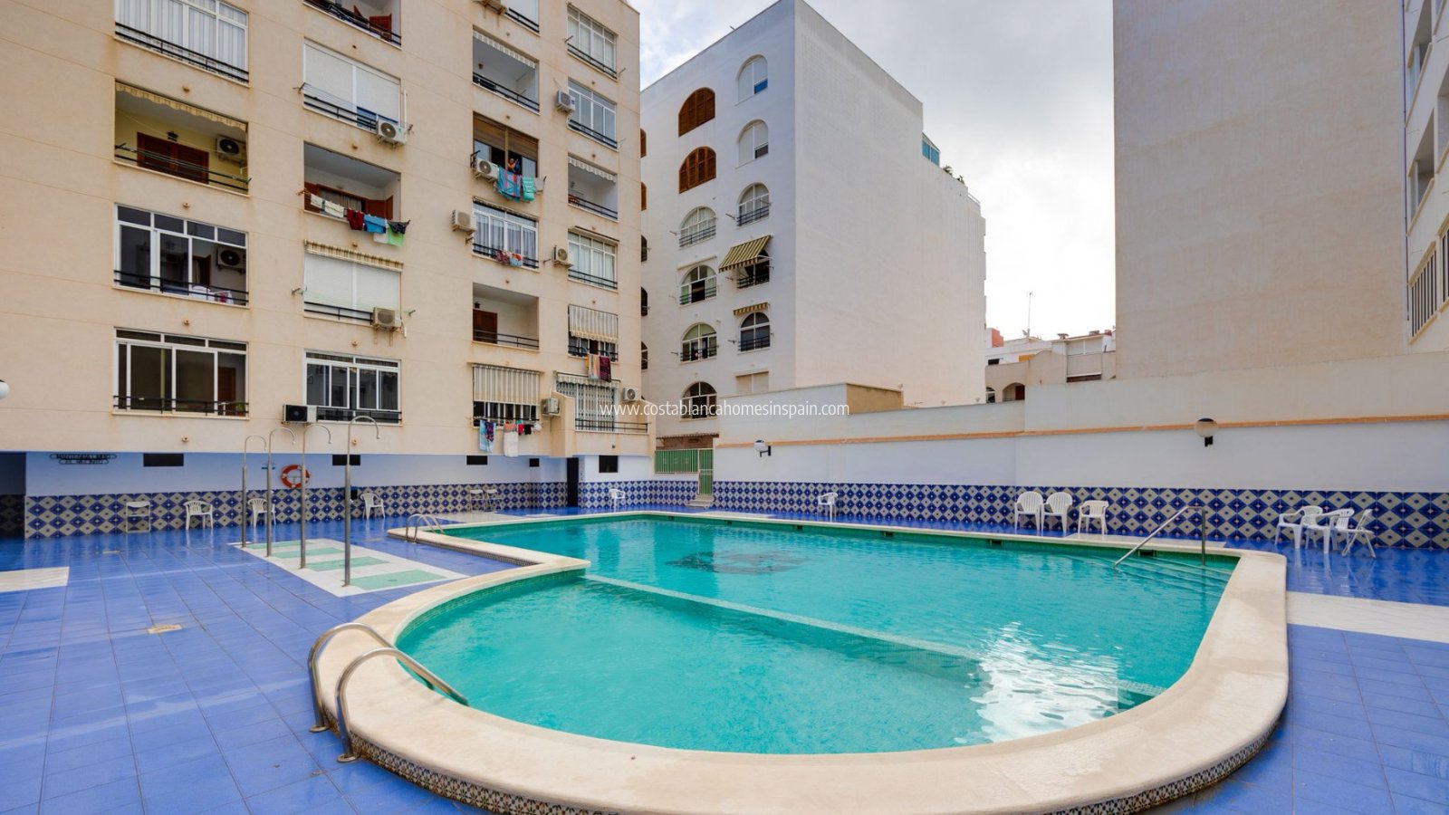 Resale - Apartment - Torrevieja - Playa del Cura