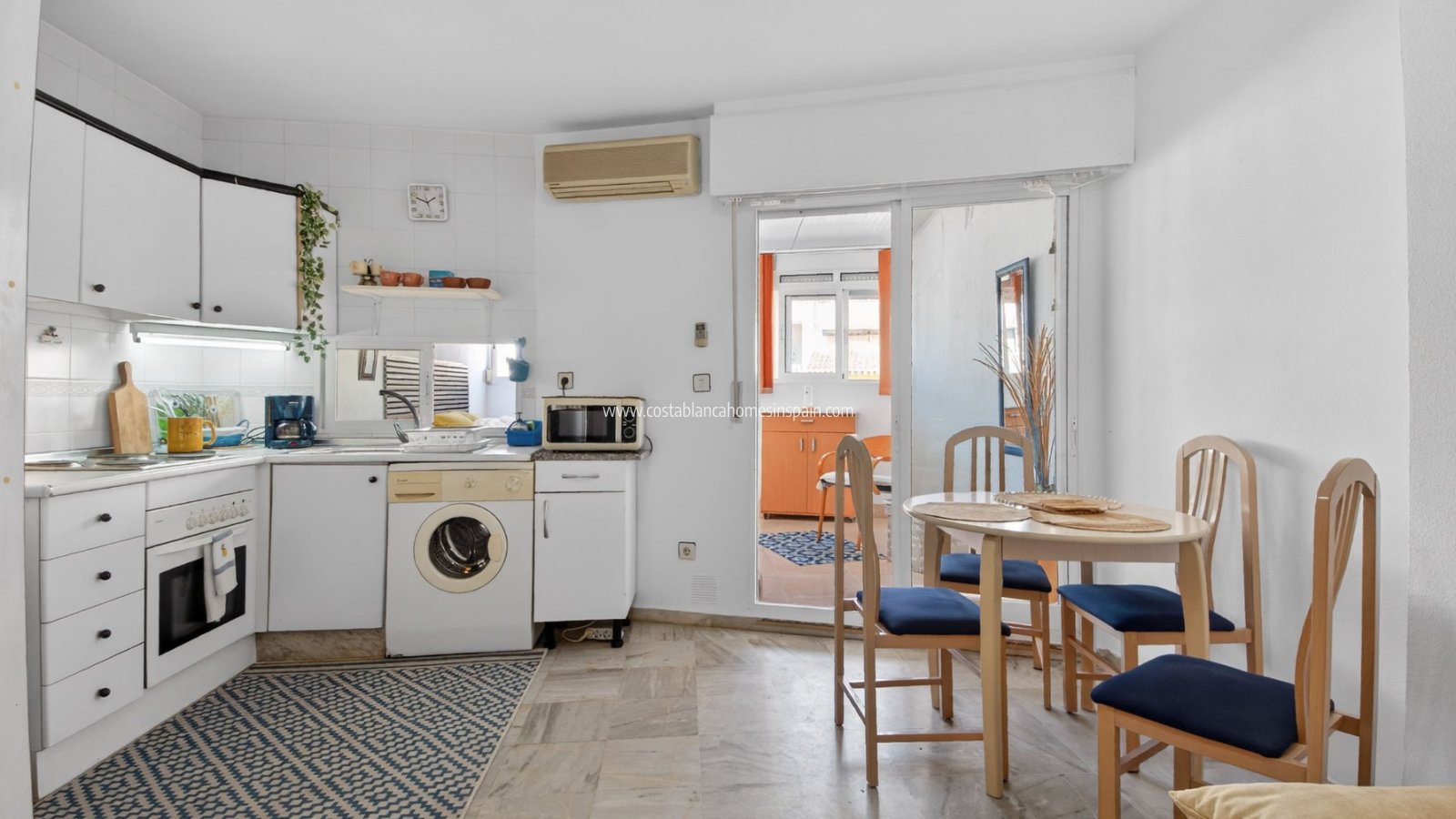 Resale - Apartment - Torrevieja - Playa del Cura