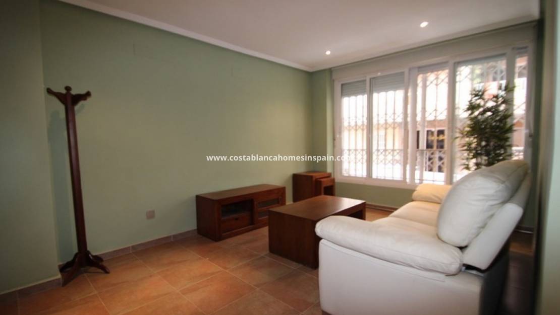 Resale - Apartment - Torrevieja - Playa del Cura