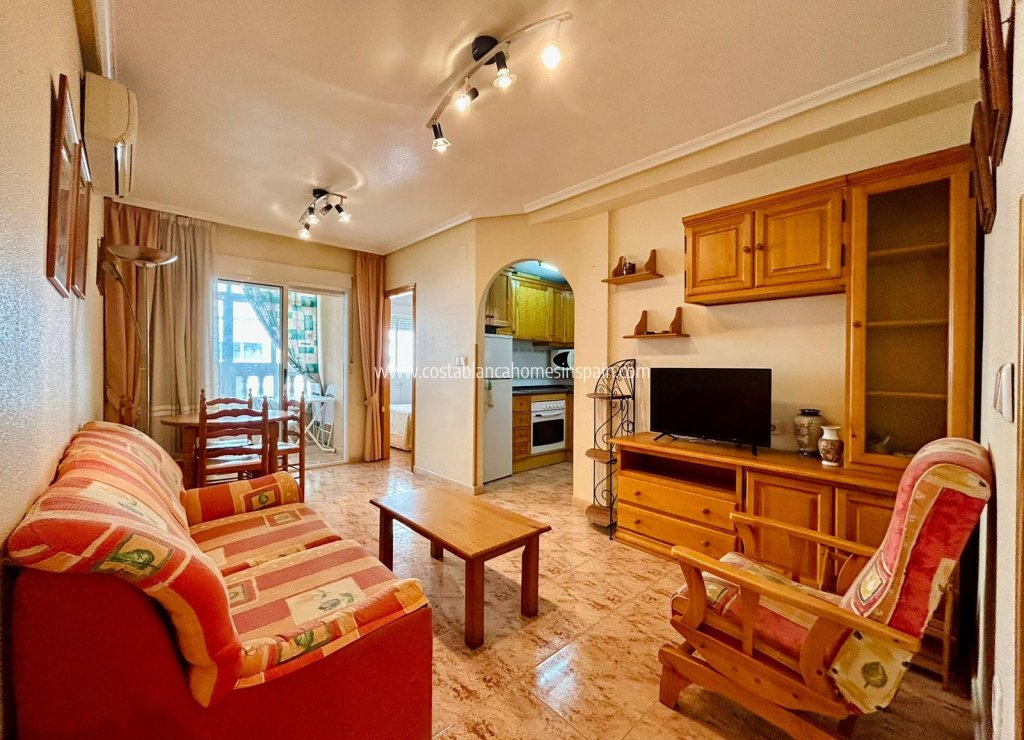 Resale - Apartment - Torrevieja