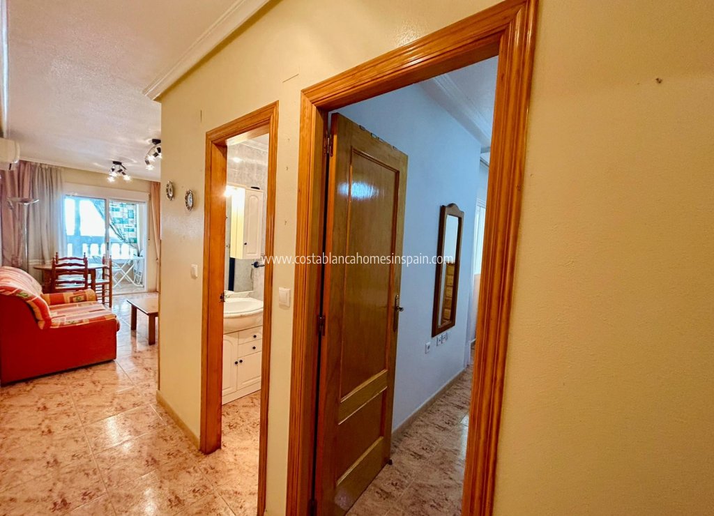 Resale - Apartment - Torrevieja