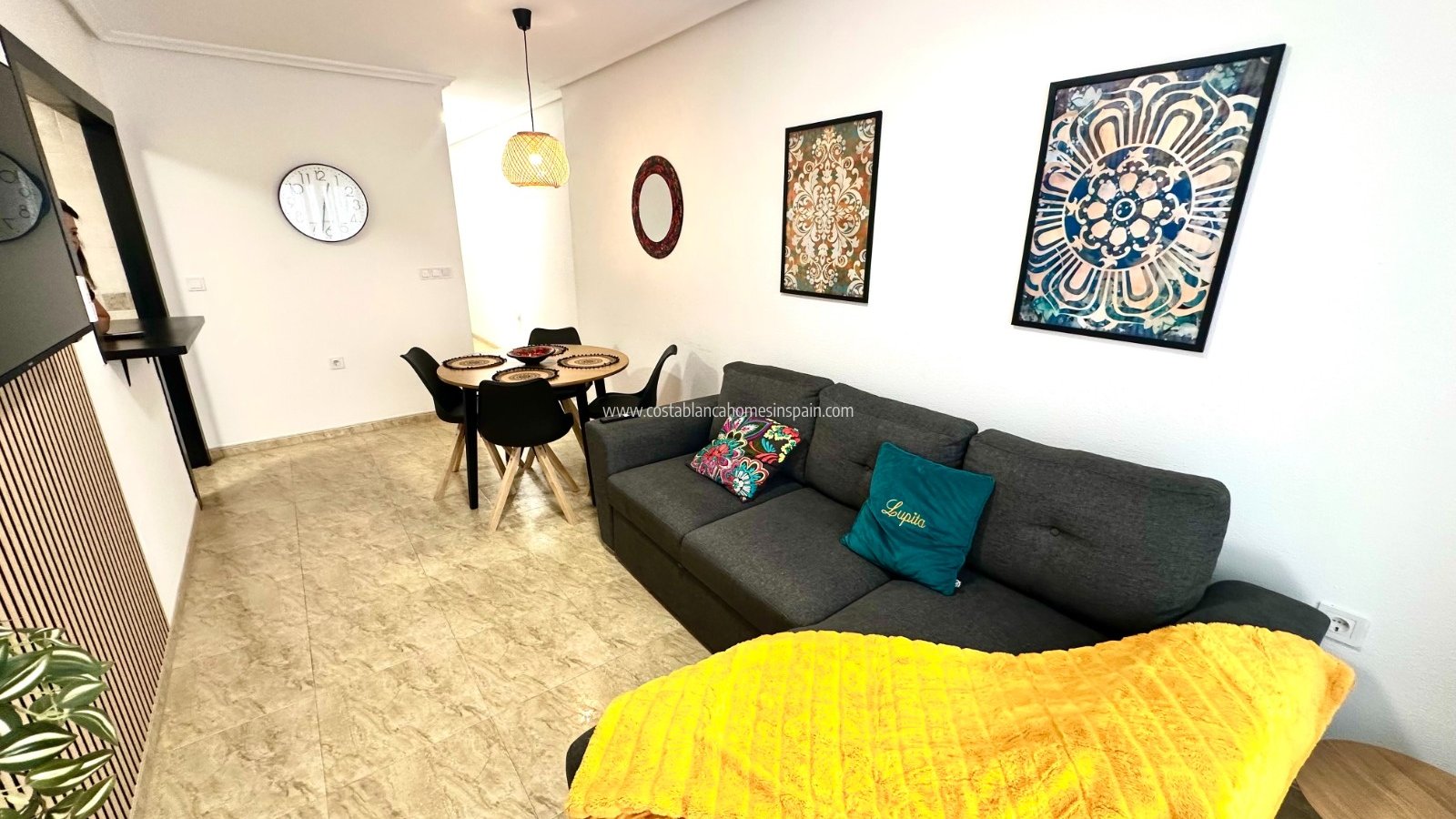 Resale - Apartment - Torrevieja