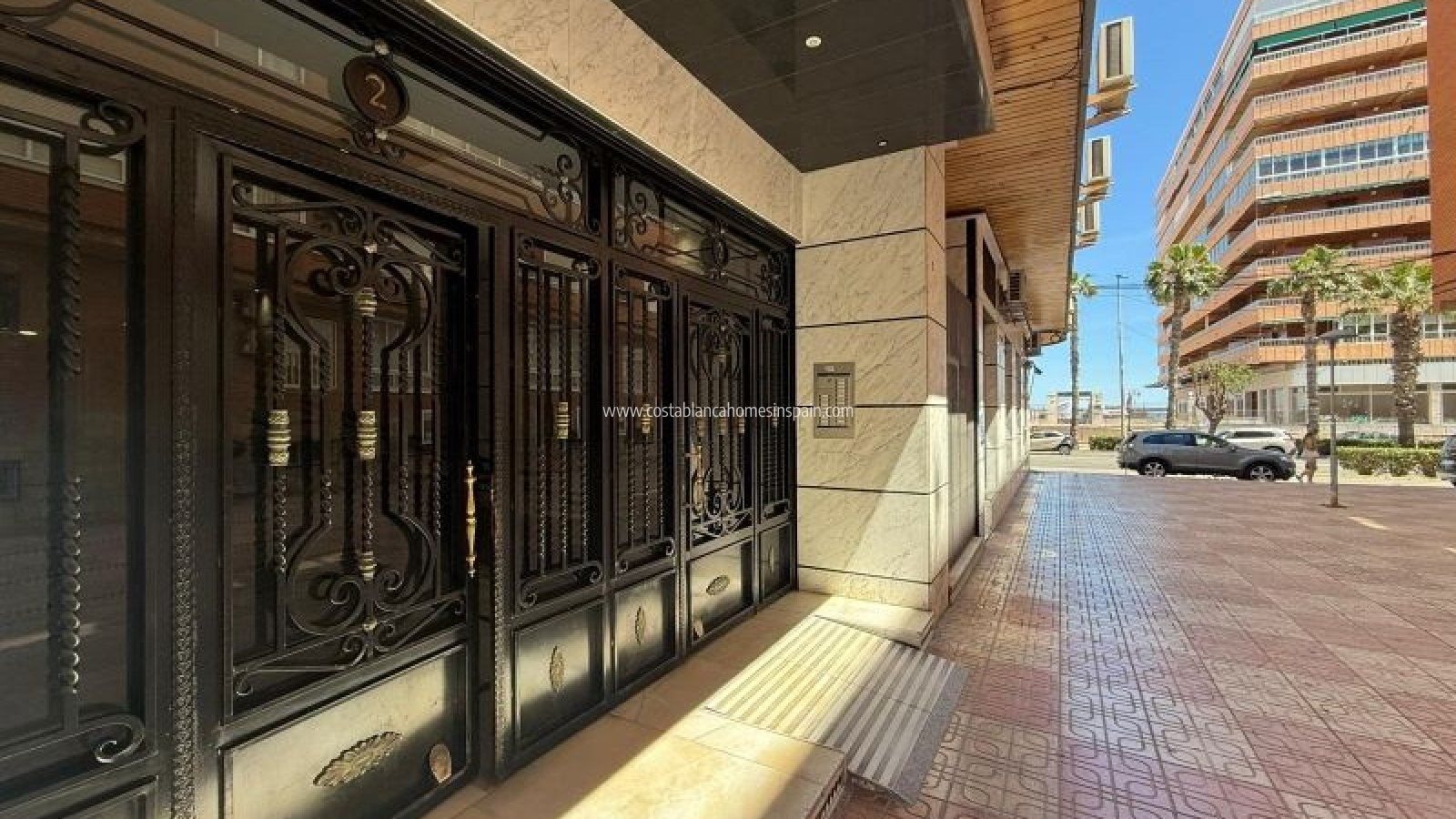 Resale - Apartment - Torrevieja