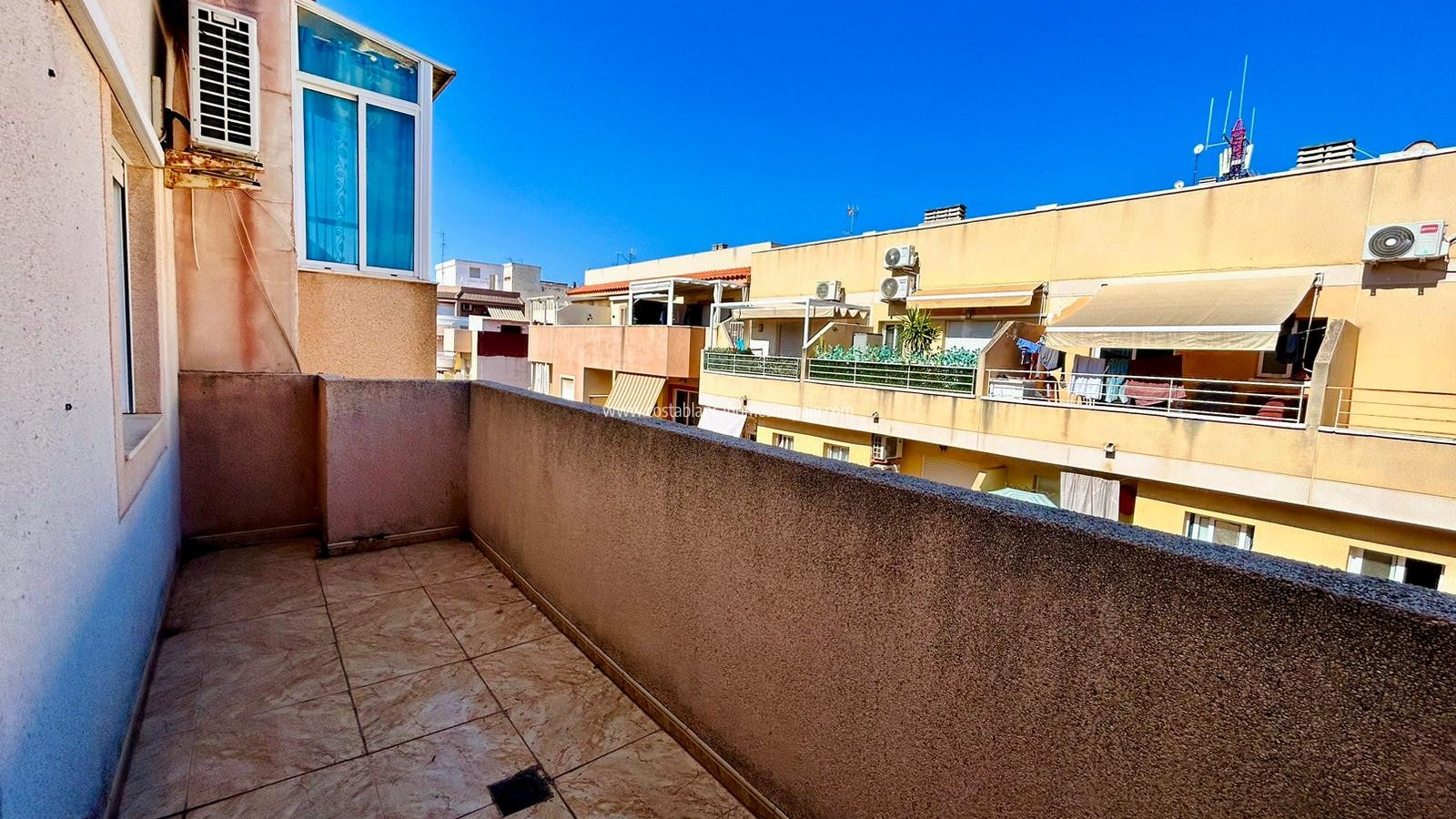 Resale - Apartment - Torrevieja