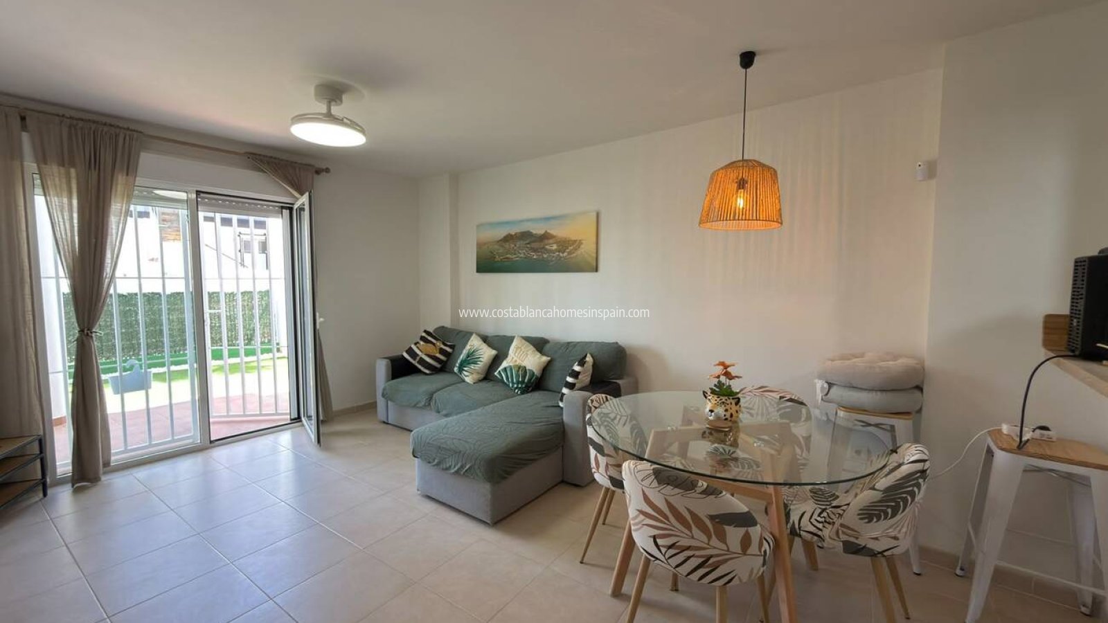 Resale - Apartment - Villamartin - La Fuente