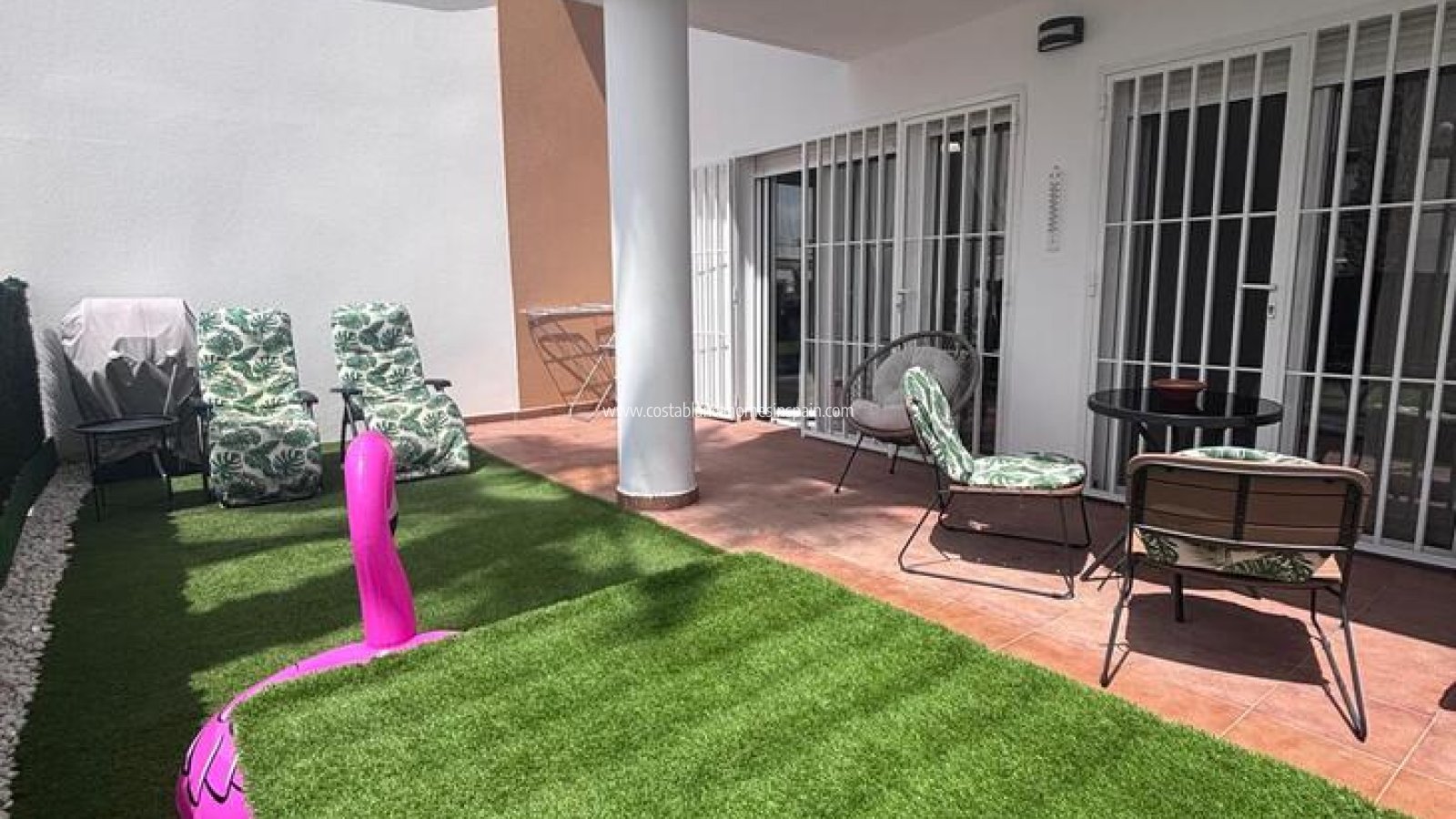 Resale - Apartment - Villamartin - La Fuente