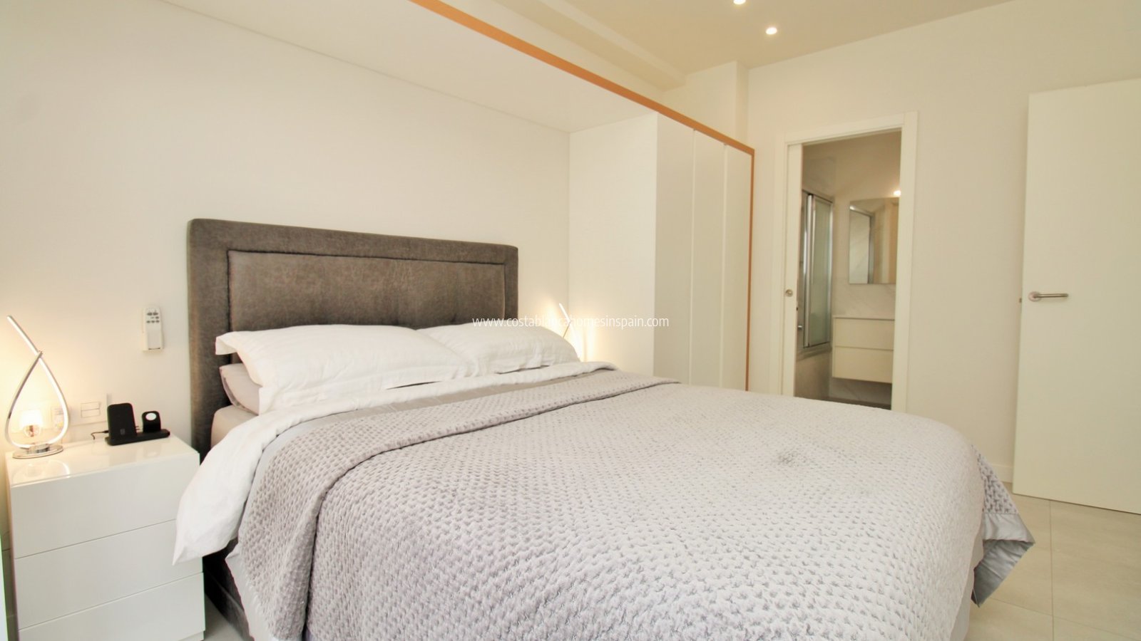 Resale - Apartment - Villamartin - Los Dolses