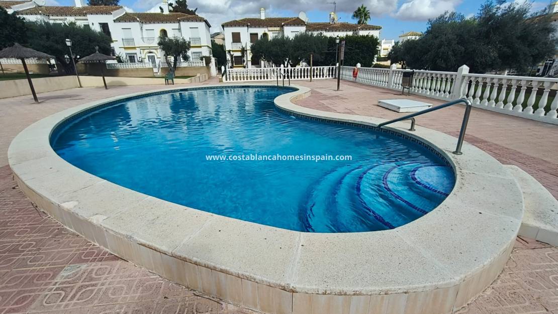 Resale - Apartment - Villamartin - Orihuela Costa