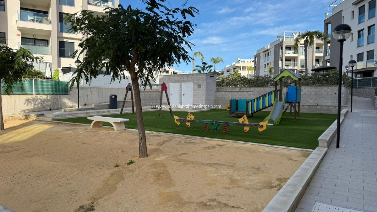 Resale - Apartment - Villamartin