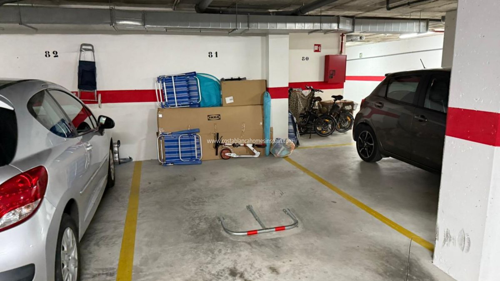 Resale - Apartment - Villamartin