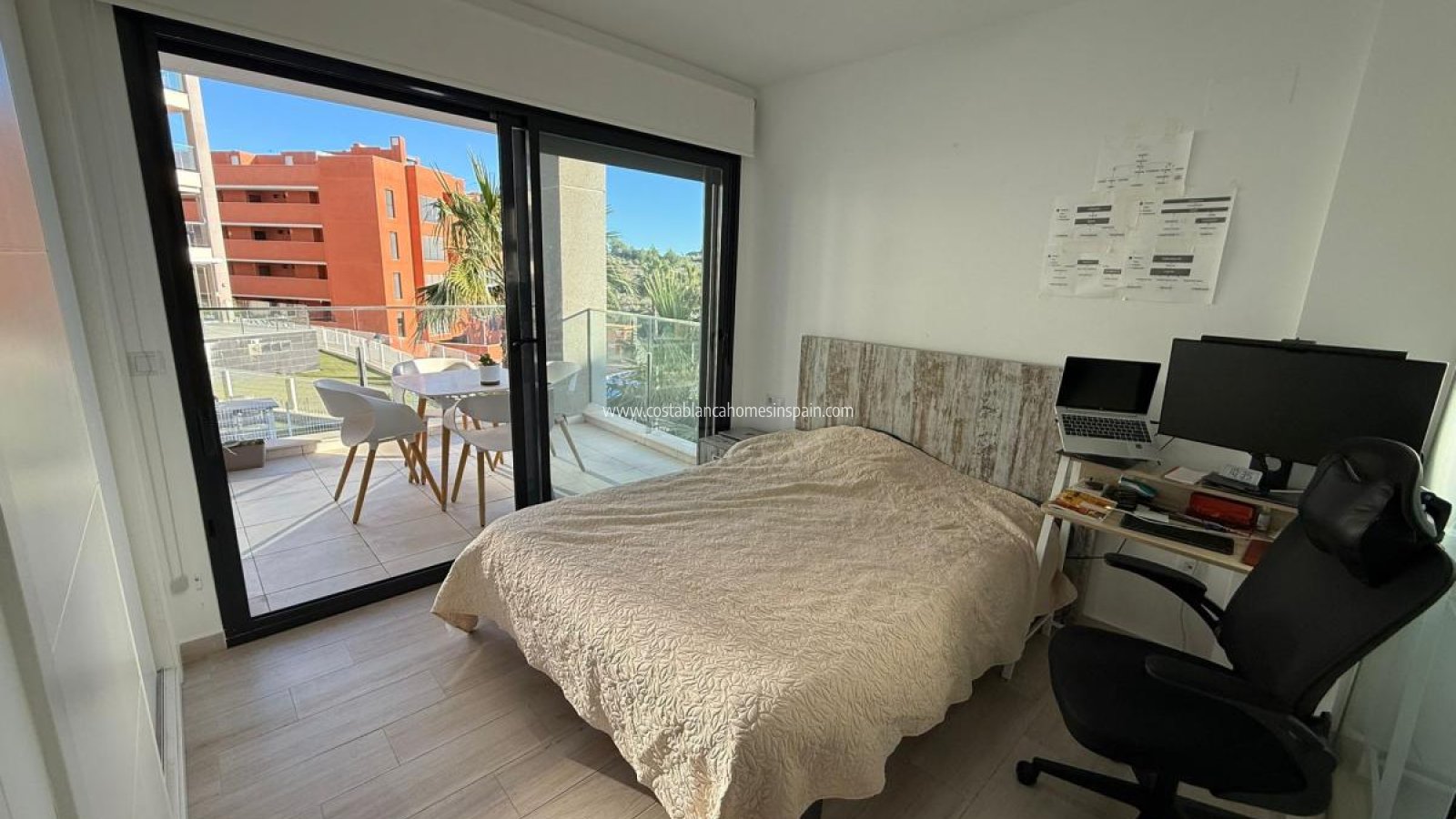 Resale - Apartment - Villamartin