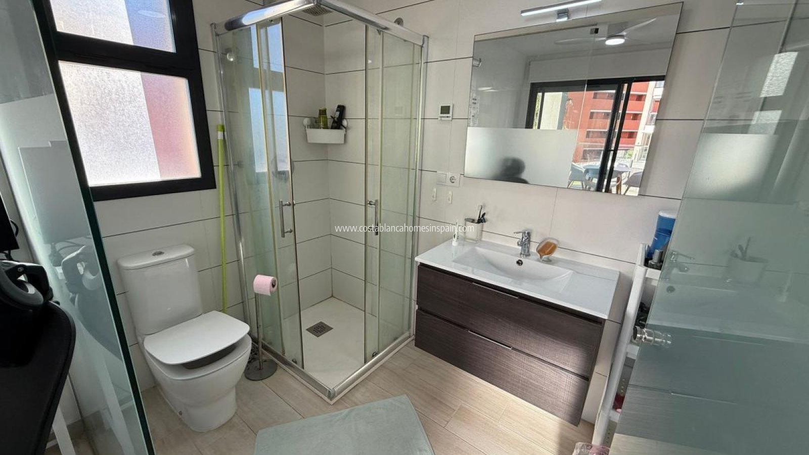 Resale - Apartment - Villamartin