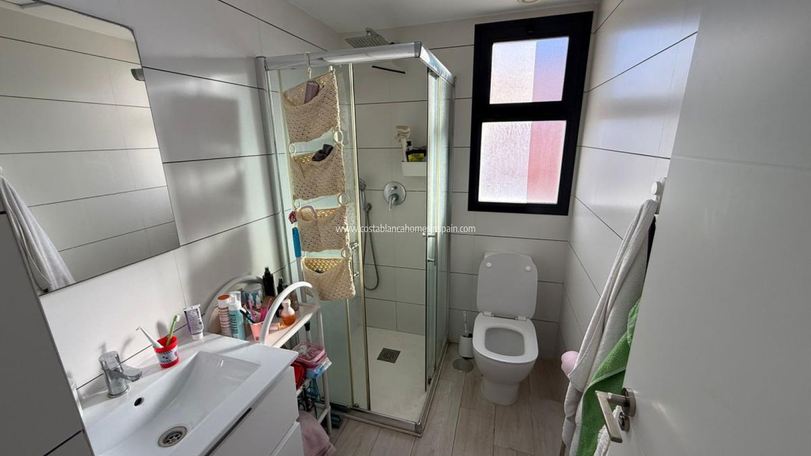 Resale - Apartment - Villamartin