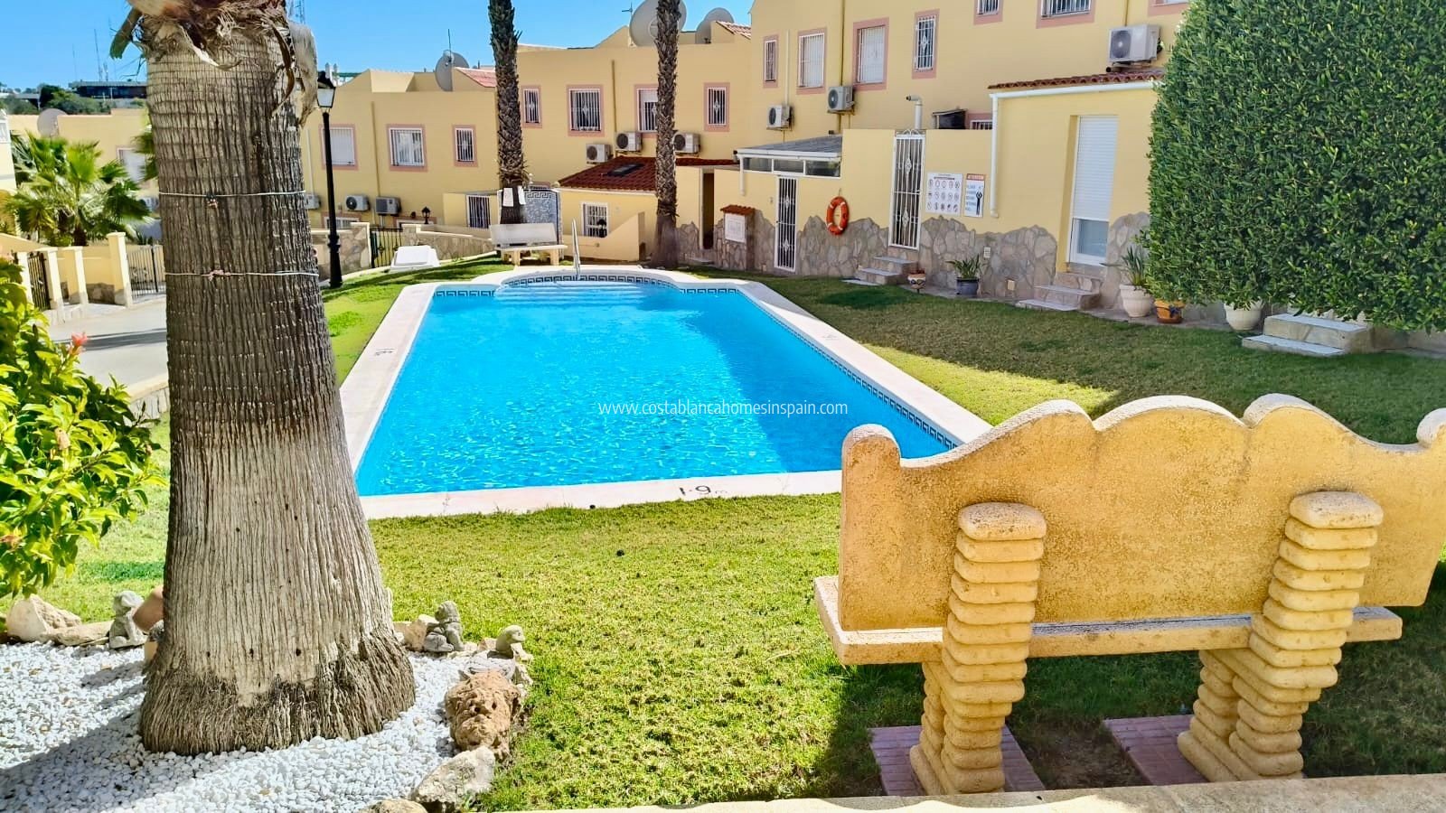 Resale - Apartment - Villamartin