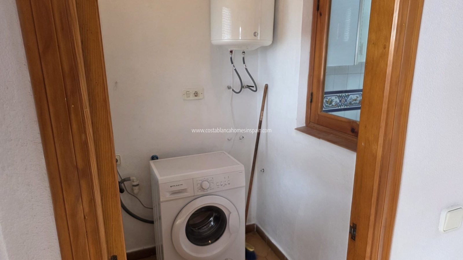 Resale - Apartment - Villamartin