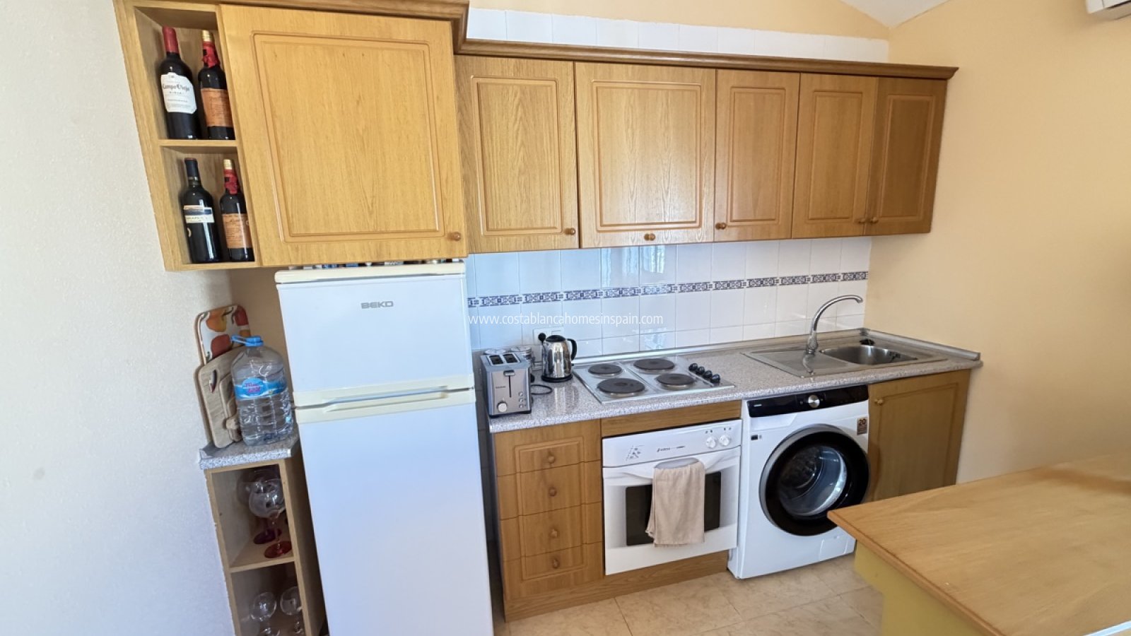 Resale - Apartment - Villamartin