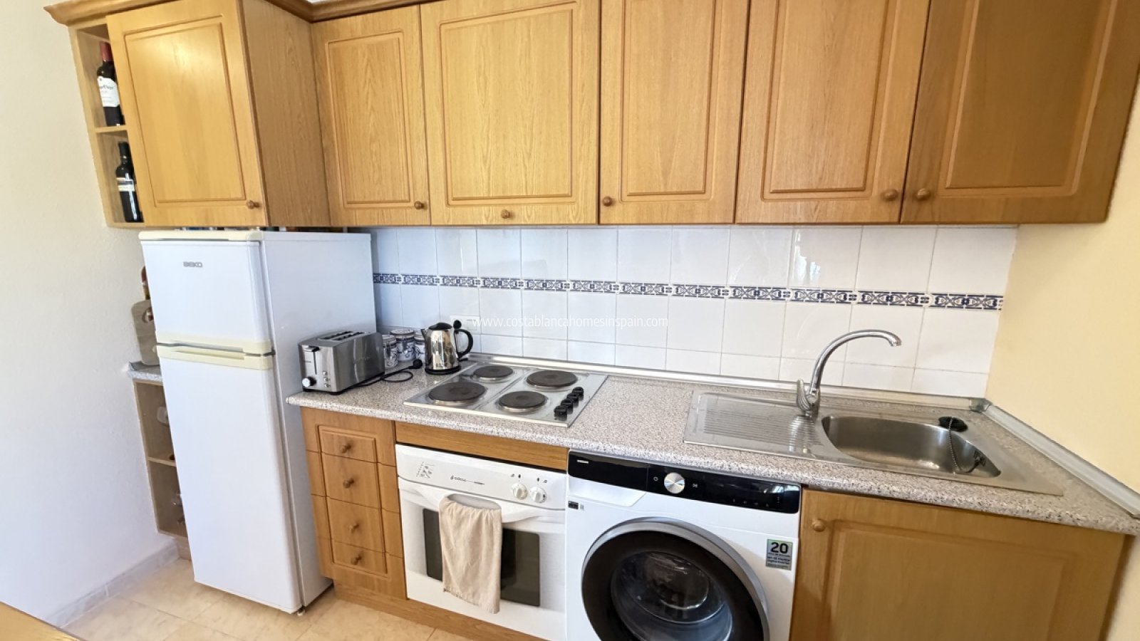 Resale - Apartment - Villamartin